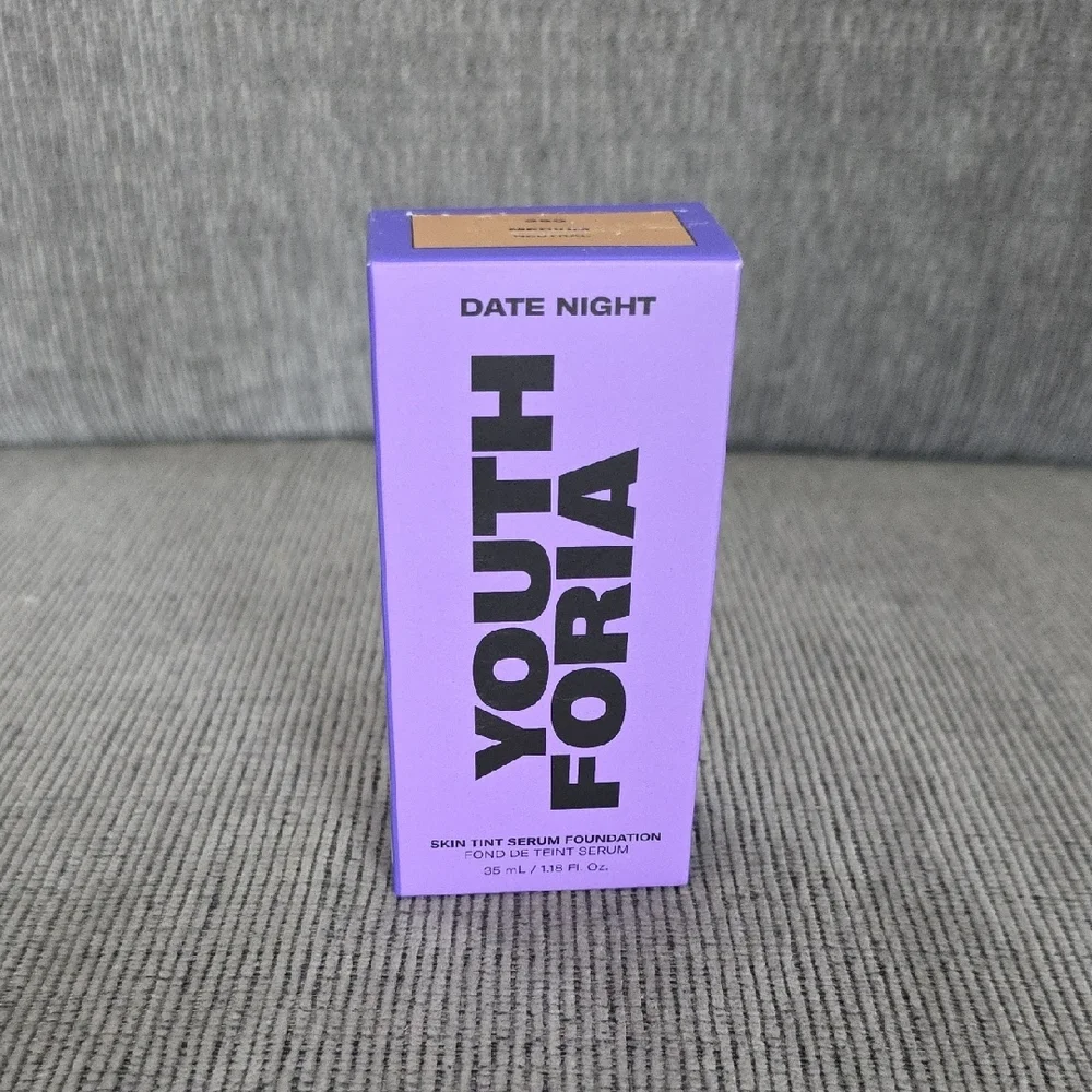 Youthforia Date Night Foundation, New, 360 Medium Neutral Or 260 Light Medium